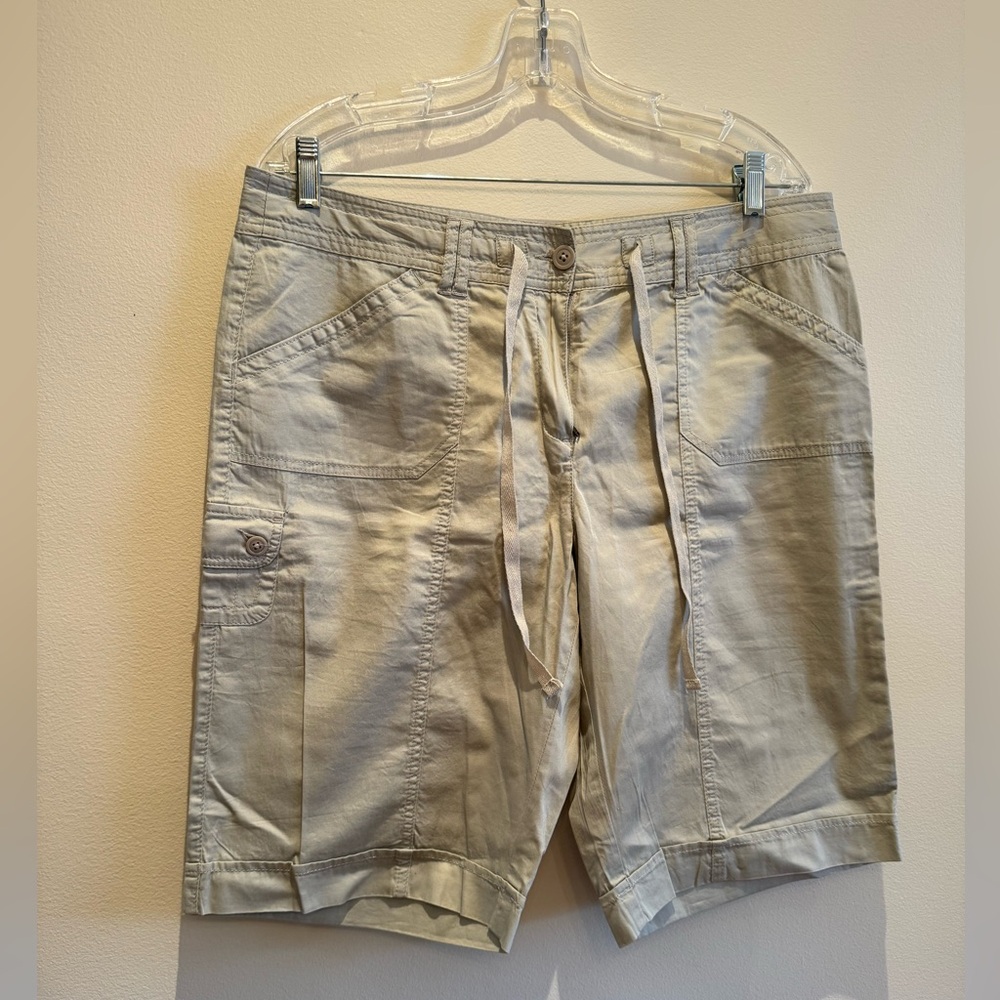 Beige Bermuda Shorts - Dalia Collection - Size 12